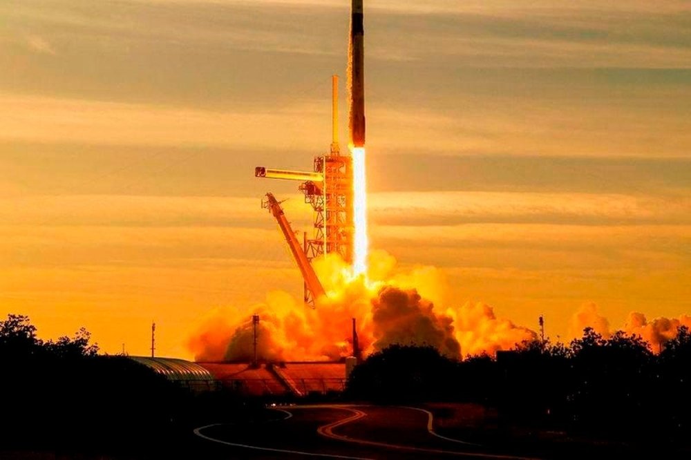 SpaceX Sends Mysterious X-37B Space Drone on Eighth Mission for US Military