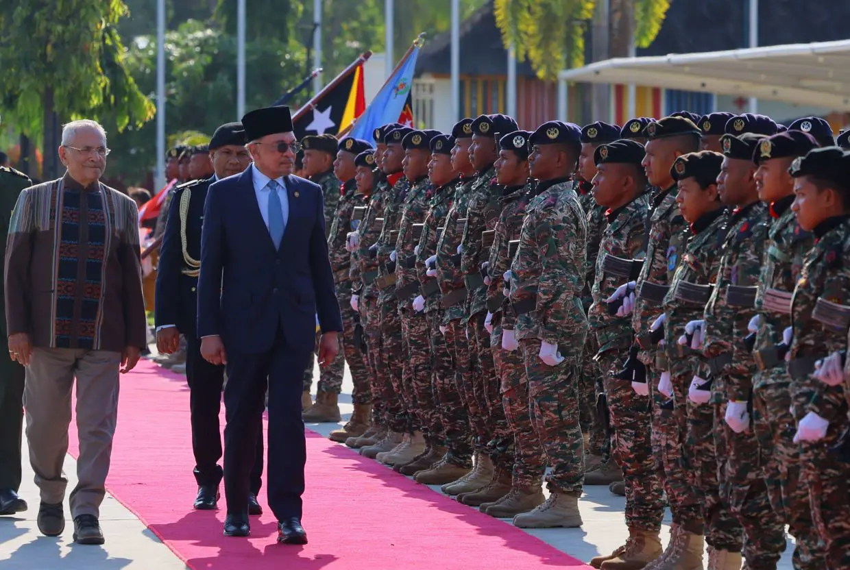 Anwar Ibrahim Receives Warm Presidential Welcome in Timor-Leste