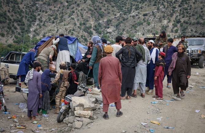 Afghanistan Earthquake Death Toll Rises as Survivors Battle to Stay Alive Amid Aid Shortages