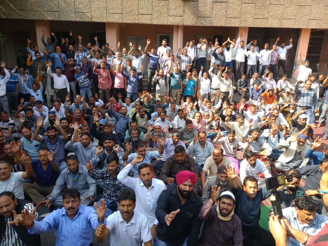 PHE Daily Wagers Protest in Jammu, Seek Regularization Report in Assembly