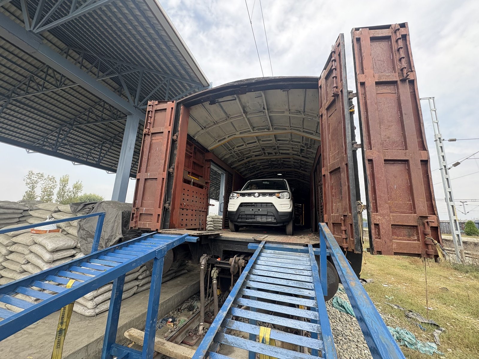 First Auto Freight Train Delivers 116 Maruti Vehicles to Kashmir