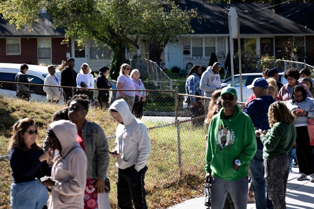 ‘How am I gonna eat?’: The Human Cost of the US Government Shutdown