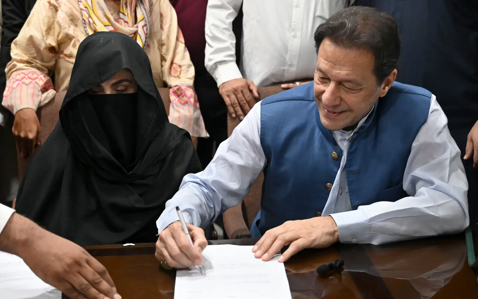 Pakistan Court Sentences Imran Khan and Wife Bushra Bibi to 17 Years in Toshakhana 2 Case