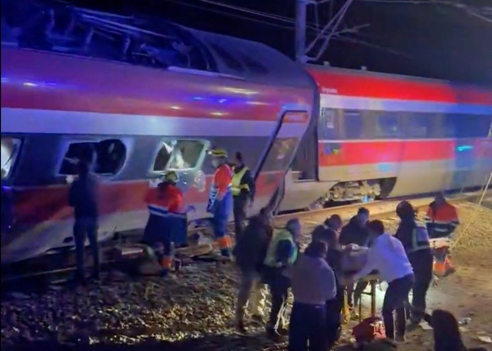 High-Speed Train Collision in Southern Spain Leaves 21 Dead and Scores Injured