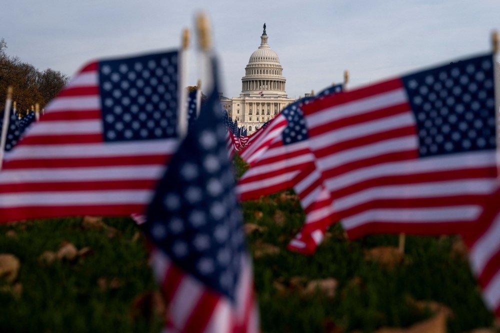 US Federal Funding Faces Uncertainty as Senate Pushback Grows After Deaths of Two Americans